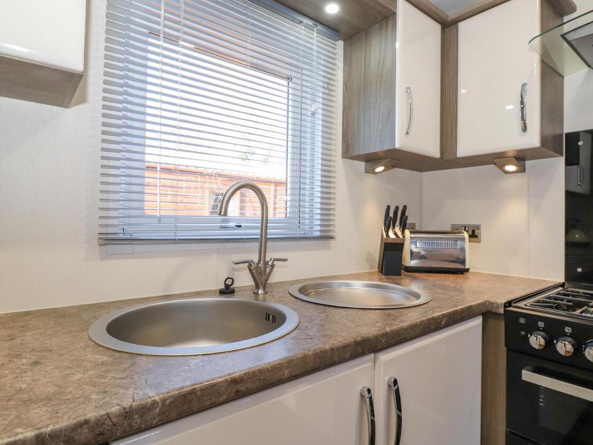 Aquila Villa Morpeth Exterior photo